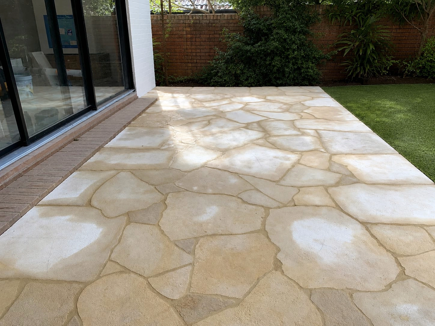 Residential stonework by Averrabuild